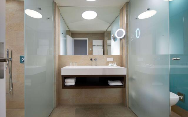 Wasserturm Hotel Cologne, Curio Collection by Hilton
