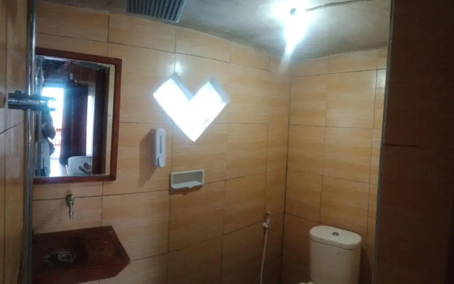 Astradana Hotel & Restaurant
