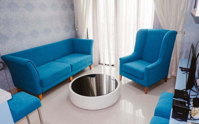 Elegant Hampton's Park Apartment near Pondok Indah Mall