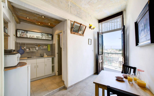 Villa Vilina Oasis in Neve Tzedek