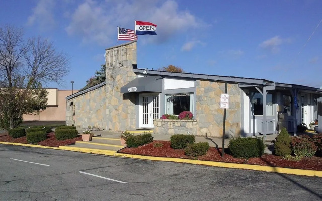 Staybridge Suites Detroit Woodhaven by IHG