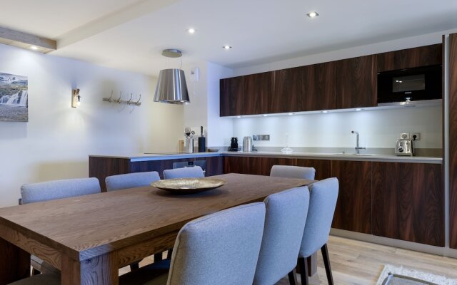 Le C Residence Apartment T3 Cabin A04