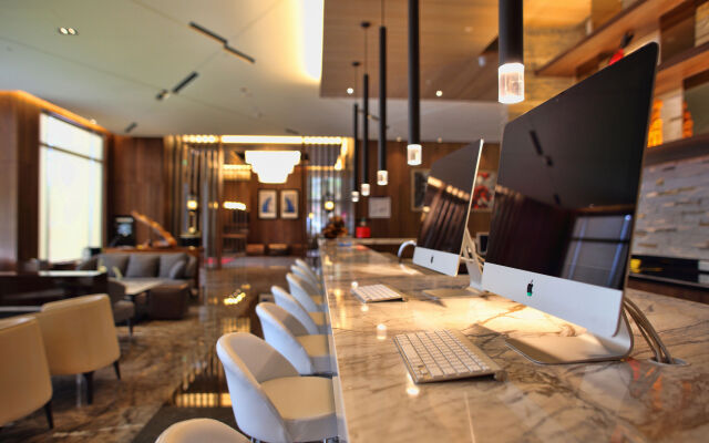 Hotel Intrendy