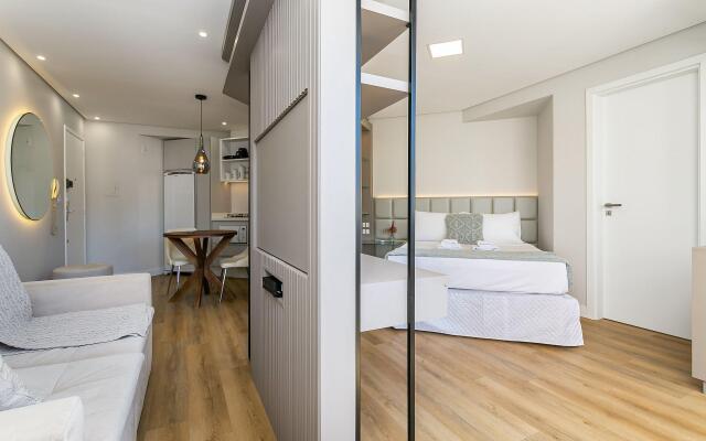 Studio Moderno com Piscina no Rooftop #CA48