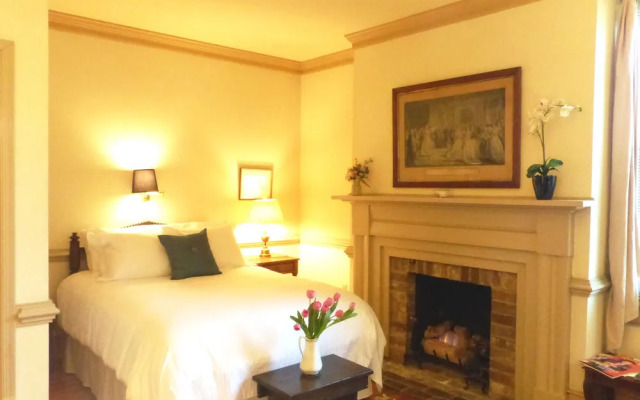 Maple Hall Inn & Restaurant 1850