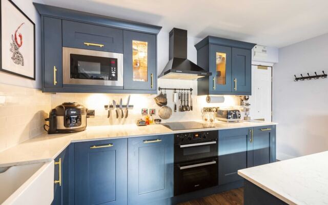 Beautiful One Bed Apartment In East London