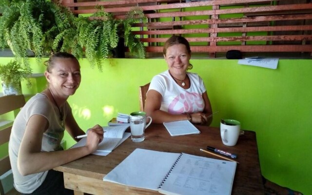 Mundo Maya Spanish School -Guest House