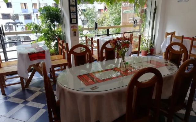 Hostal Wachuma B&B