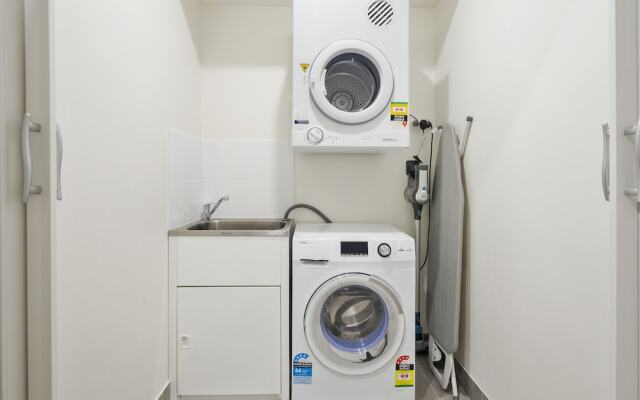 WHITSUNDAY Spacious & Comfortable, Moments from Picturesque Boardwalk