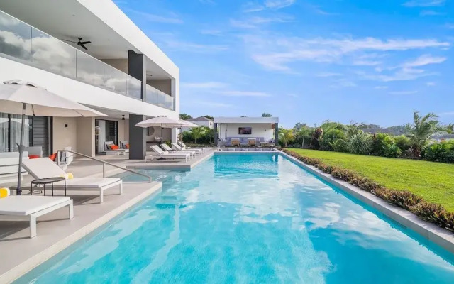 Villa Elan 5 Bedroom Villa