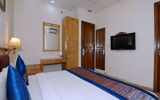 Collection O 5270 The Divine Park By Ramada