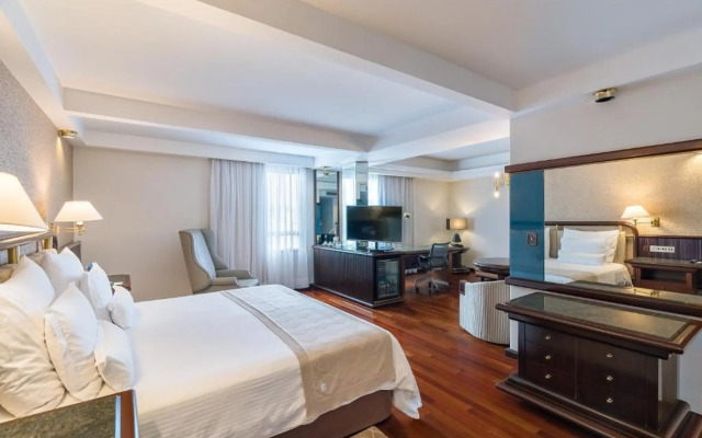 Bourbon Hotel & Suítes Curitiba