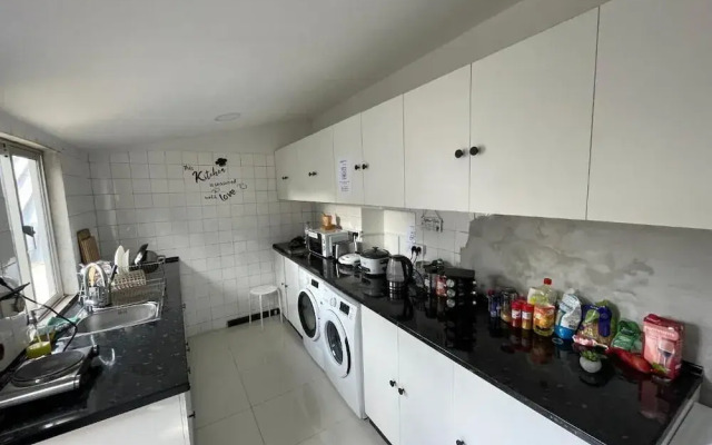 Owls Hostel Ildefonso