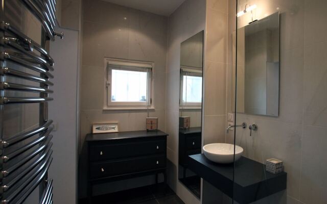 Annecy, apartment with car park near downtown and lake