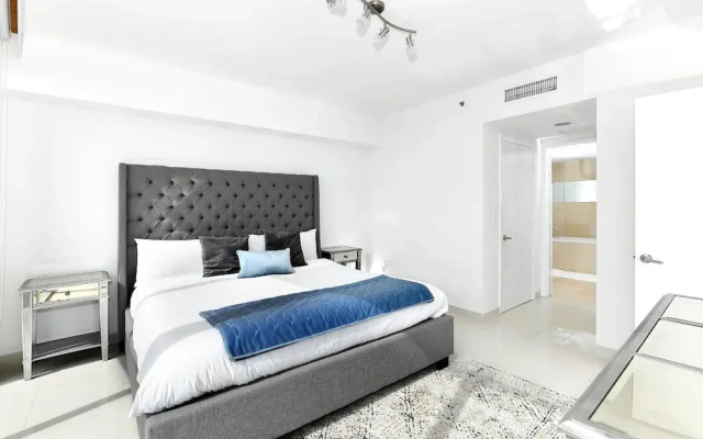 Miami World Rental - Iconbrickell 3210