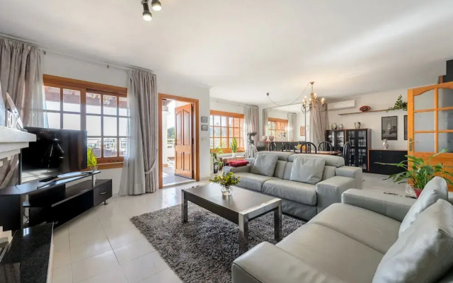 Villa Bella Vista Peralta