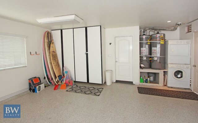 31st St AB (68402)