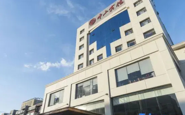 Zhongshan Hotel