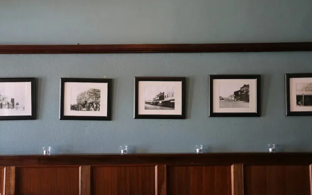 Royal Hotel West Wyalong