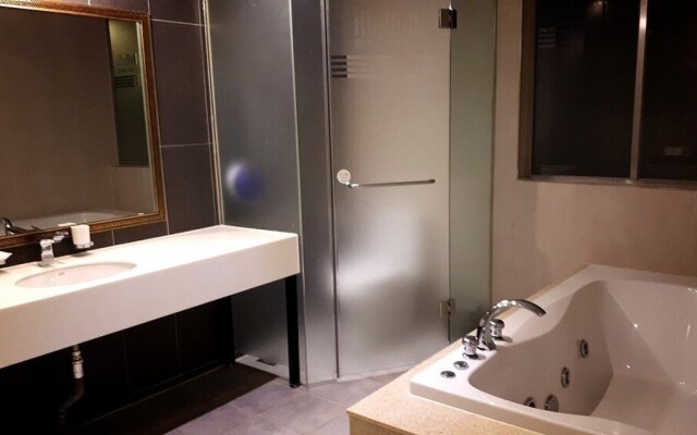 Icheon Cine Hotel