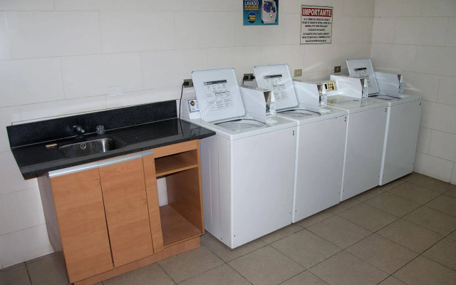 Austral Suites