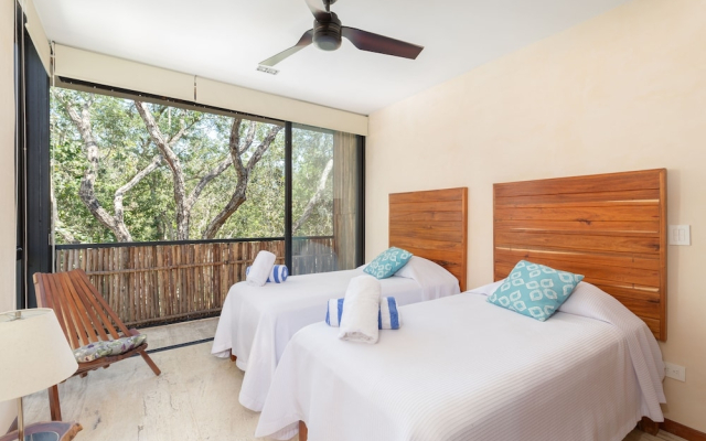 Bungalos Luxury B209 By Lockey