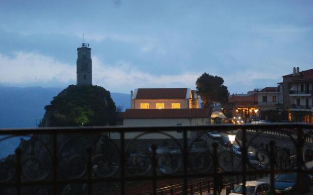 hotel Parnassos