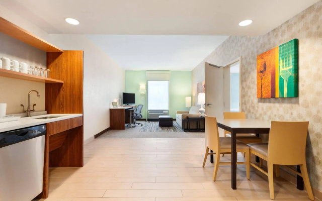 Home2 Suites by Hilton Fargo, ND