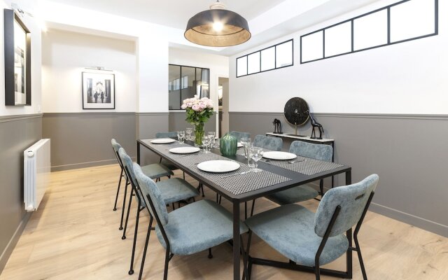 Luxury 3BDR Le Marais III by Livinparis