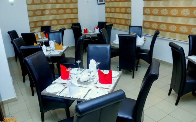 Big 5 junior lodge