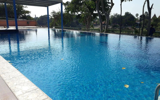 Toh Buk Seng Riverside