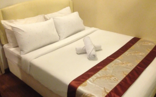 Woodpecker Lodge Kuching