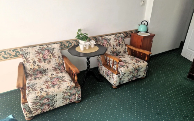 Comfortable Double Room to the Promenade