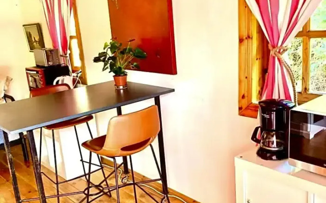 Romantic Private Cabin