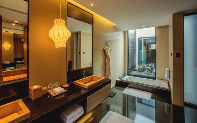 Bay Breeze Resort Shenzhen