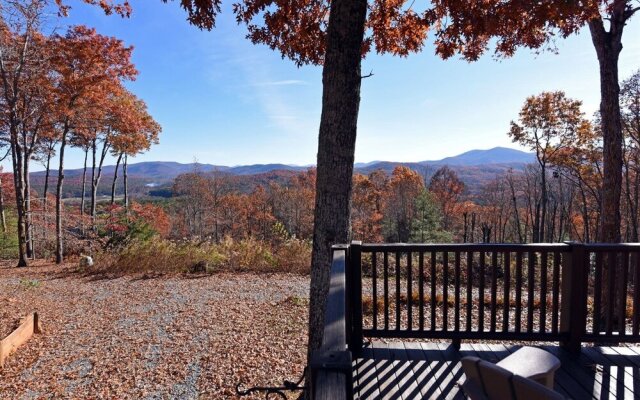 Misty Mountains Manor & Overlook- Blue Ridge GA