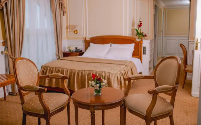 Hôtel Colbert Spa & Casino