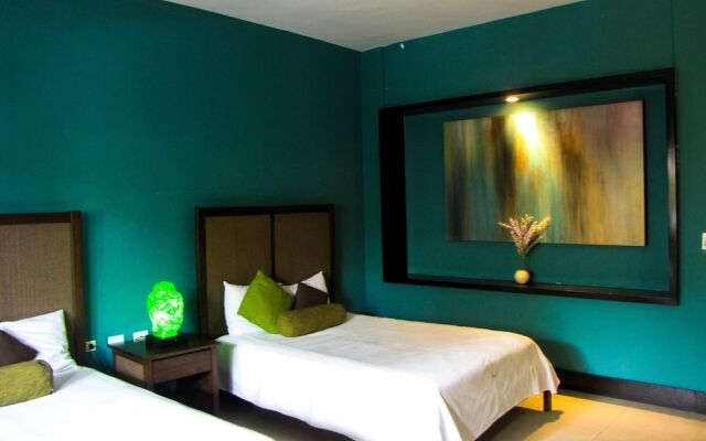 Luxury Condo Hotel
