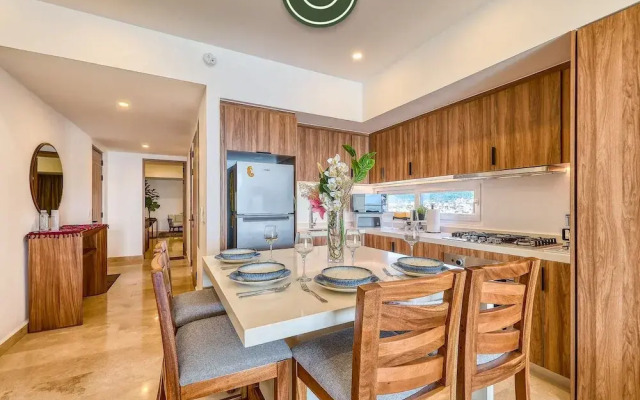 Harbor 171 Unit 1009