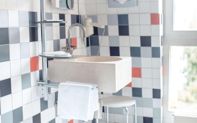 Hotel Bleibtreu Berlin by Golden Tulip