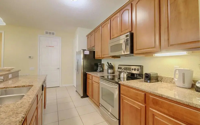 5036 105 Vista Cay