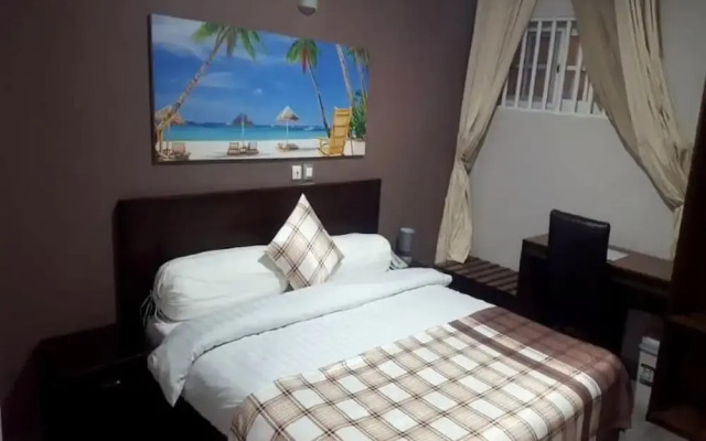 Benin City Center Hotel