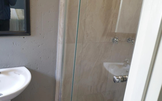 Platinum Guesthouse Kempton park