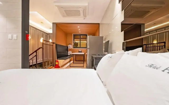 A1 Hotel Yeongildae