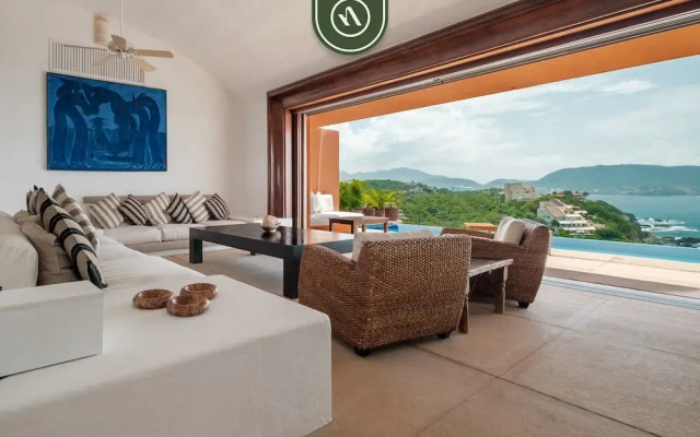 Punta Ixtapa PH6 in Guerrero