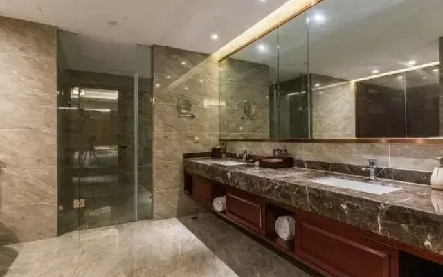 Jinlong International Hotel