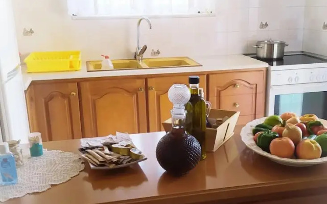 Remarkable 2-bed Apartment in Kissamos