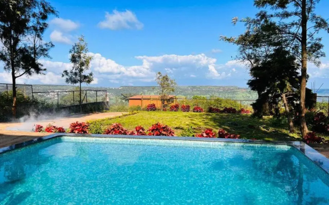 West Valley Villa Casa East