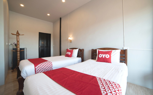 OYO 465 Krung Kao Traveller Lodge (Vaccinated Staff) – Guest Rooms – Phak Hai