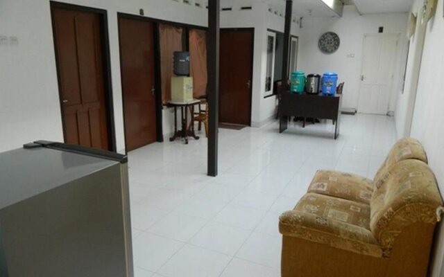 Hotel Atina
